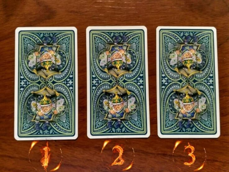 Таро гадать 3 карт